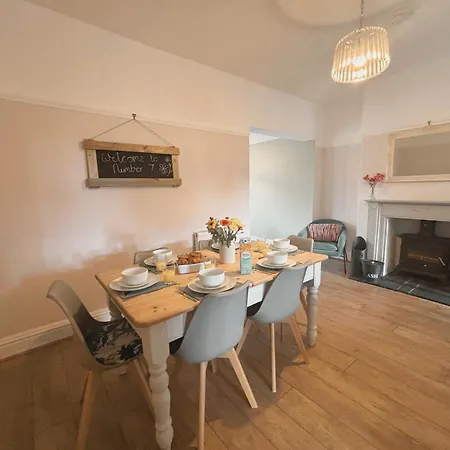 Number Seven Hornsea Pet Friendly Holiday Home Exterior photo