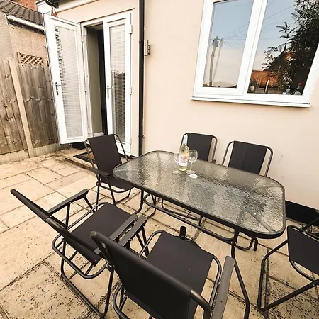 Number Seven Hornsea Pet Friendly Holiday Home Exterior photo