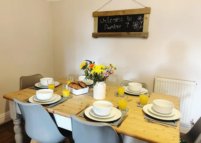 Number Seven Hornsea Pet Friendly Holiday Home