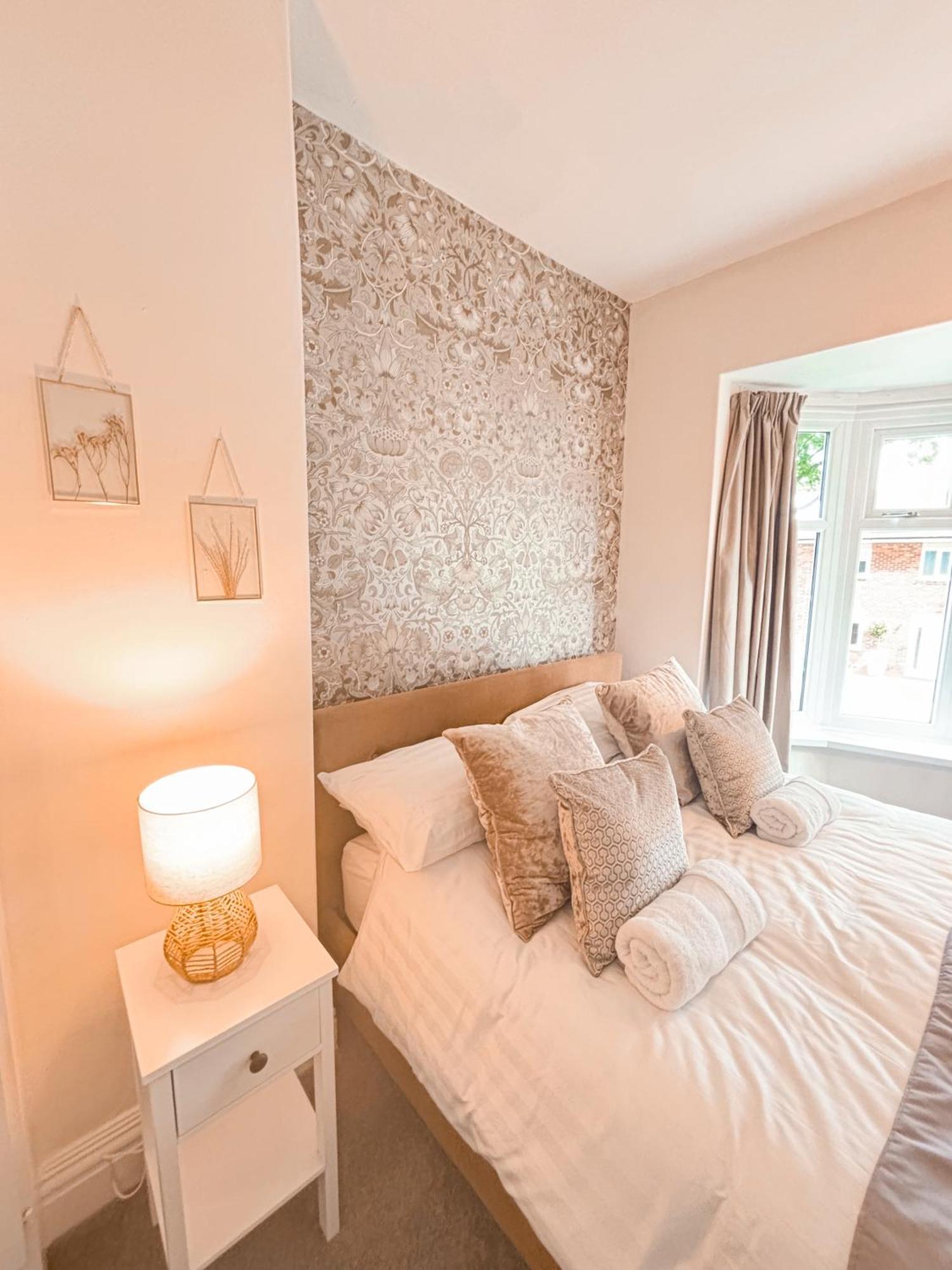 Number Seven Pet Friendly Holiday home