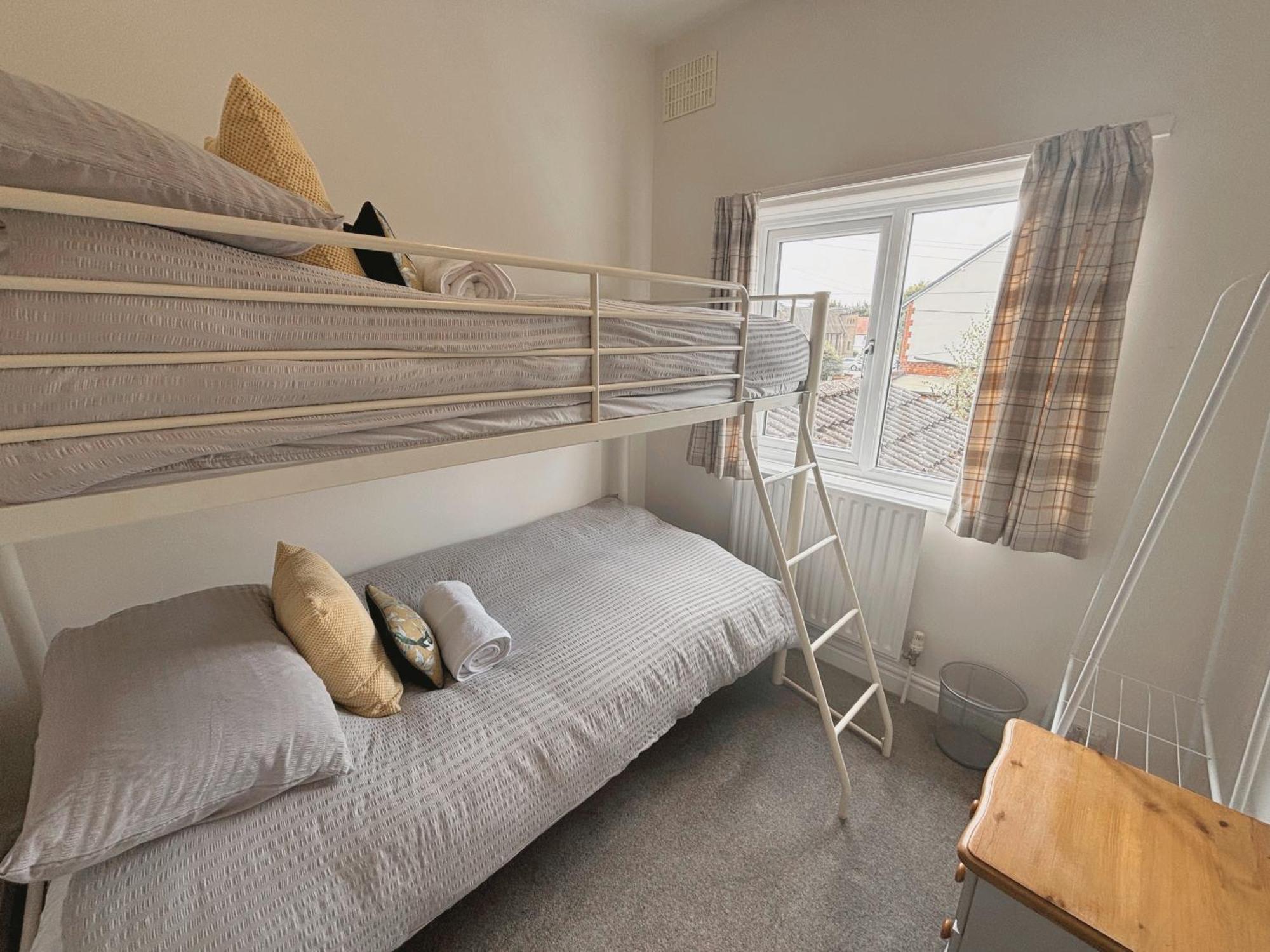 Number Seven Pet Friendly Hornsea