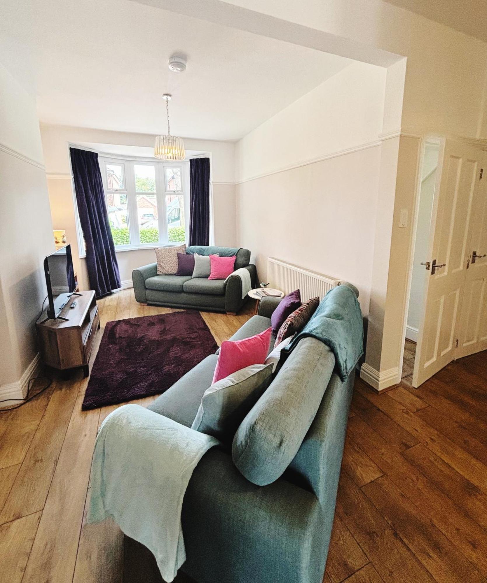 Number Seven Pet Friendly Holiday home